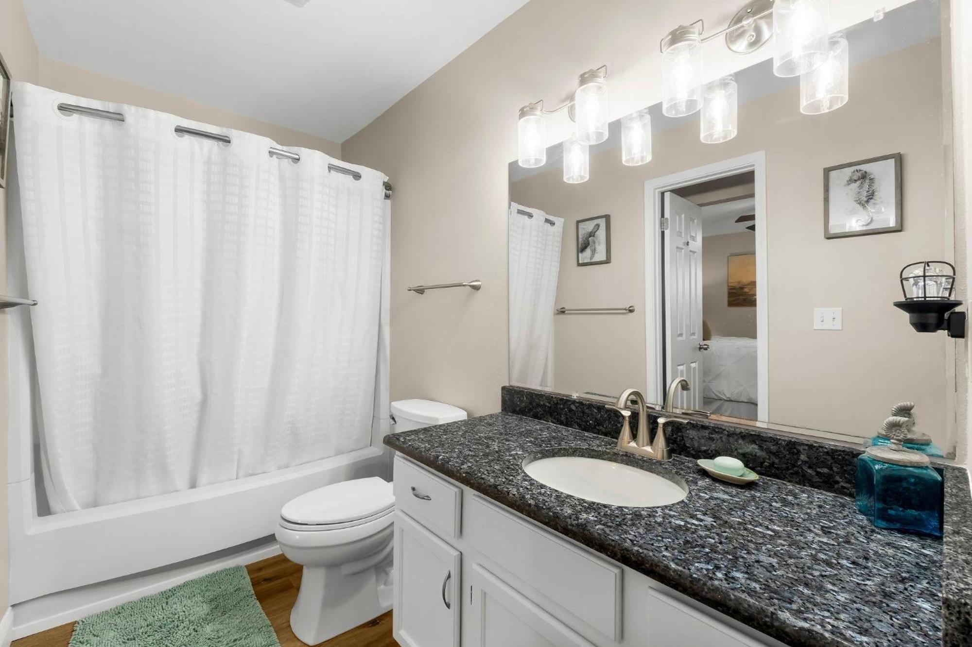 דסטין Seacove 7E 2 Bedroom Condo מראה חיצוני תמונה